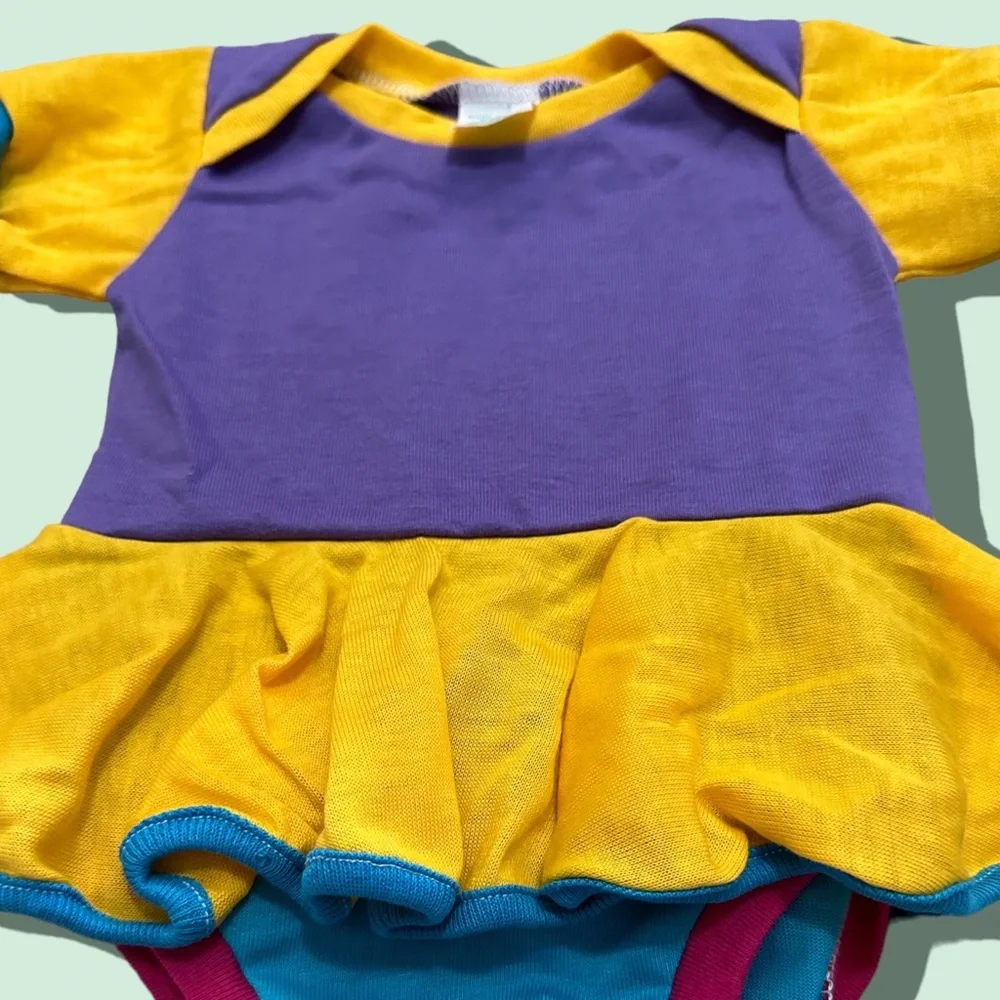 Vintage Like New Short Sleeve Ruffle Skirt One Piece Purple Pink Yellow Blue